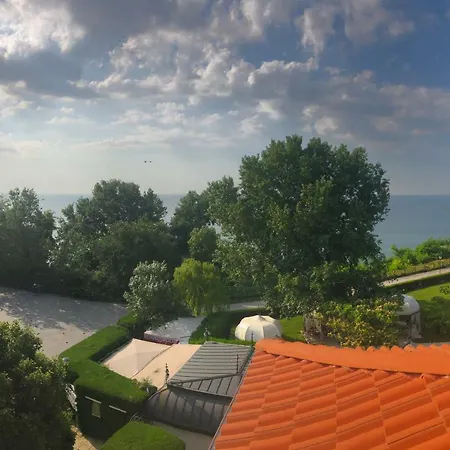 Apartment Seaside *